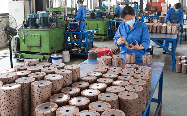金剛石鋸片熱壓工藝生產廠家哪家好？
